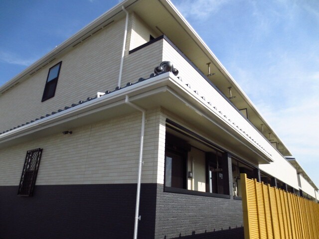 グレイス・シェーネの物件外観写真