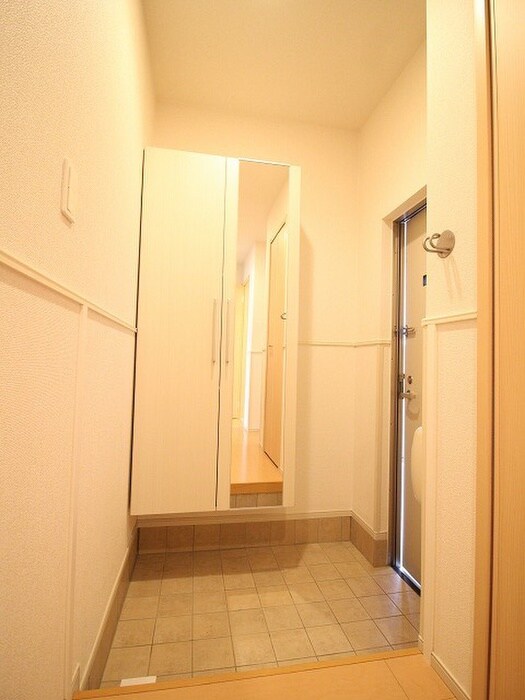 グレイス・シェーネの物件内観写真