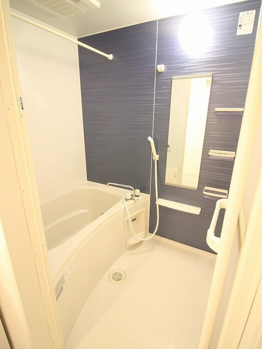 グレイス・シェーネの物件内観写真