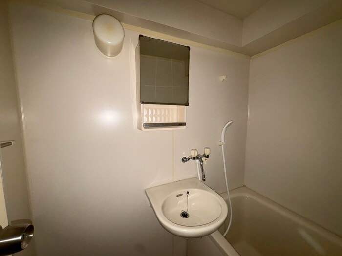 ワコ－レ下沢の物件内観写真