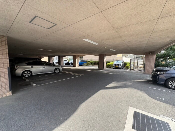 タウンコ－ト咲佳映の物件外観写真