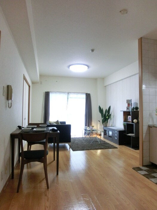 タウンコ－ト咲佳映の物件内観写真