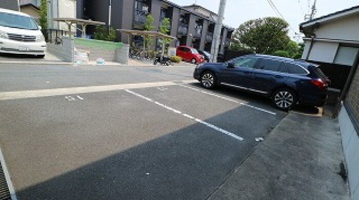 ヴィラ－ジュＣ棟の物件外観写真