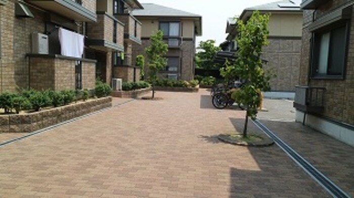 ヴィラ－ジュＣ棟の物件外観写真