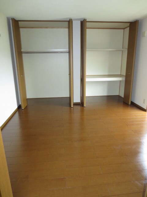 ヴィラ－ジュＣ棟の物件内観写真