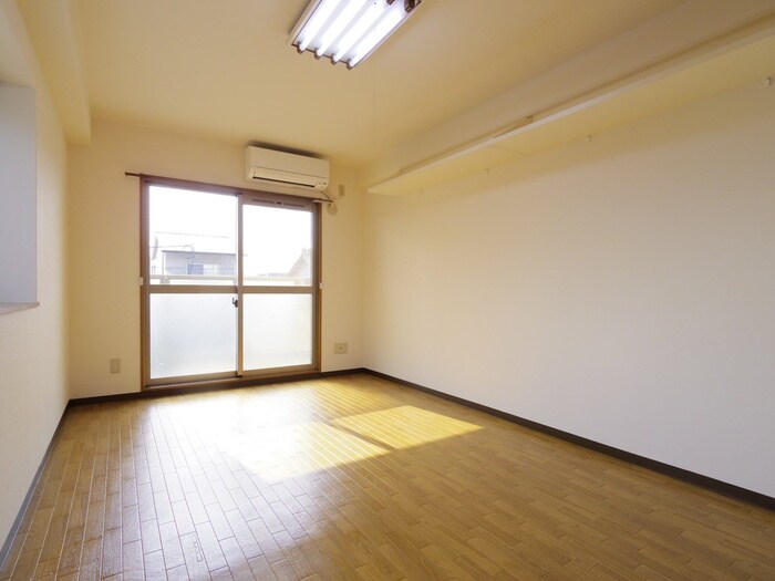 メゾン・サクセスの物件内観写真