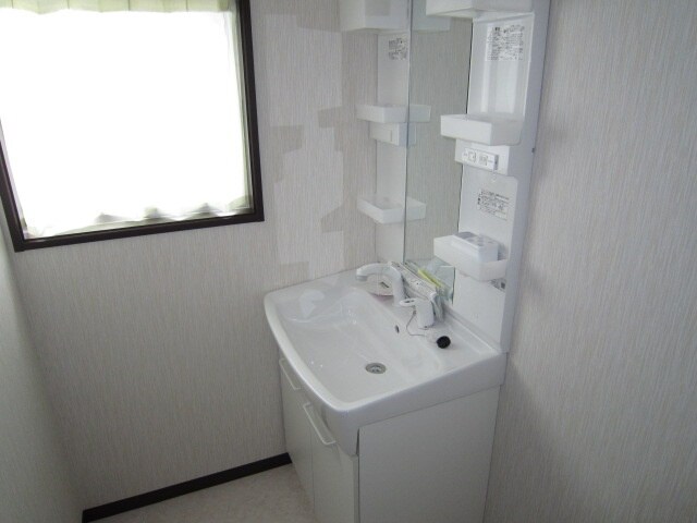 ＳＯＵＴＨＥＲＮ・ＢＡＳＥの物件内観写真