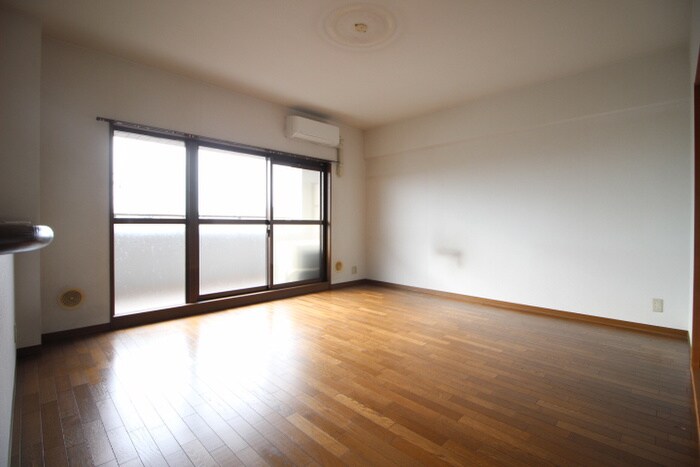 パデシオン桃山南の物件内観写真