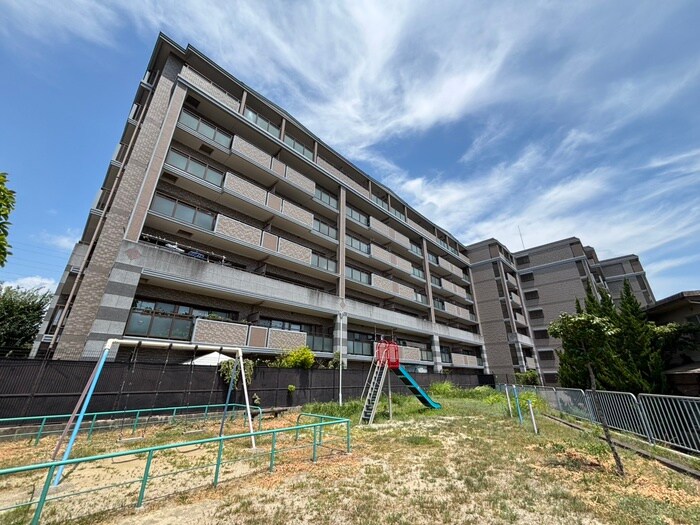 パデシオン桃山南の物件外観写真