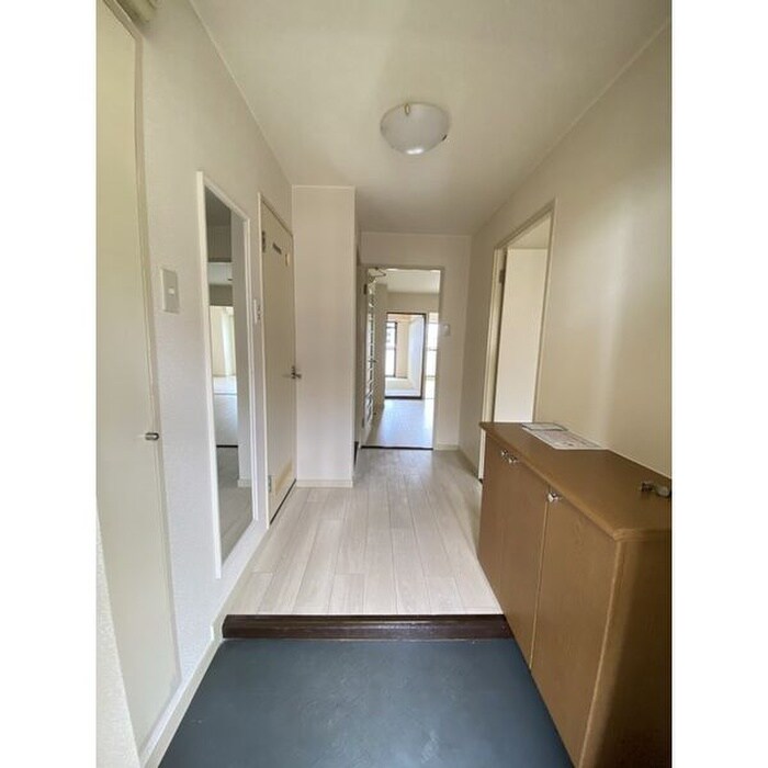 シャトー・レイク・ルイーズの物件内観写真