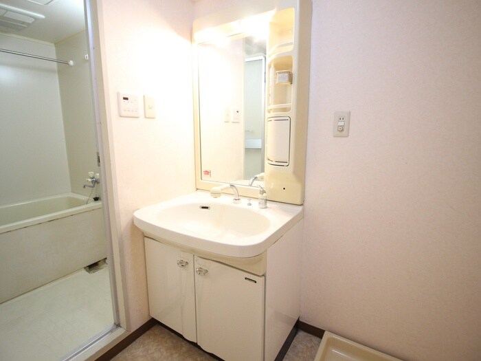 シャトー・レイク・ルイーズの物件内観写真