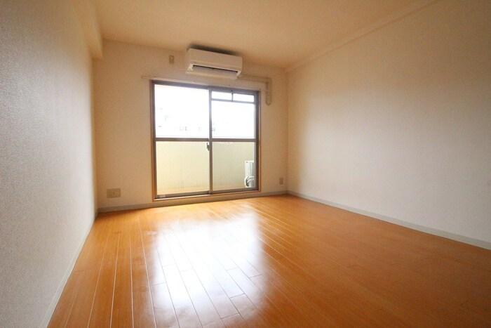 ハウスセゾン四条通の物件内観写真