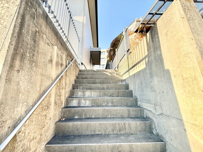 ゼフィランサスの物件外観写真