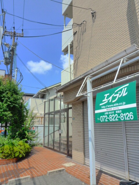 レジデンス赤井の物件外観写真