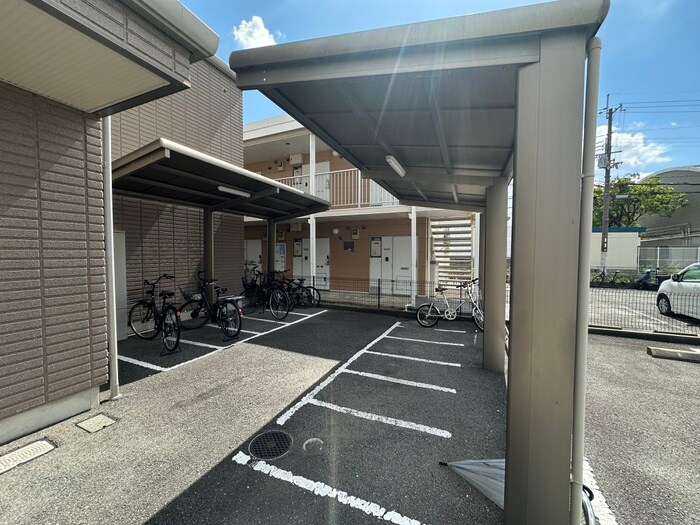 メゾン東雲の物件外観写真