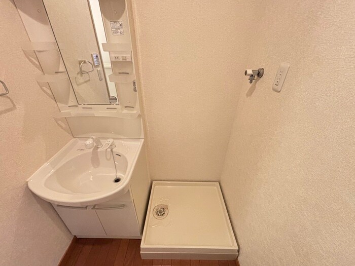 メゾン東雲の物件内観写真