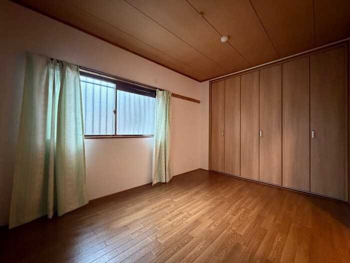 ビュ－ポ－ト神田の物件内観写真