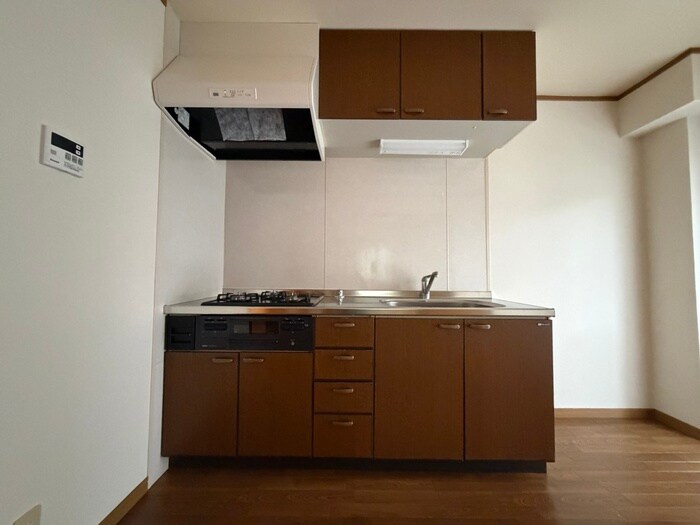 ビュ－ポ－ト神田の物件内観写真