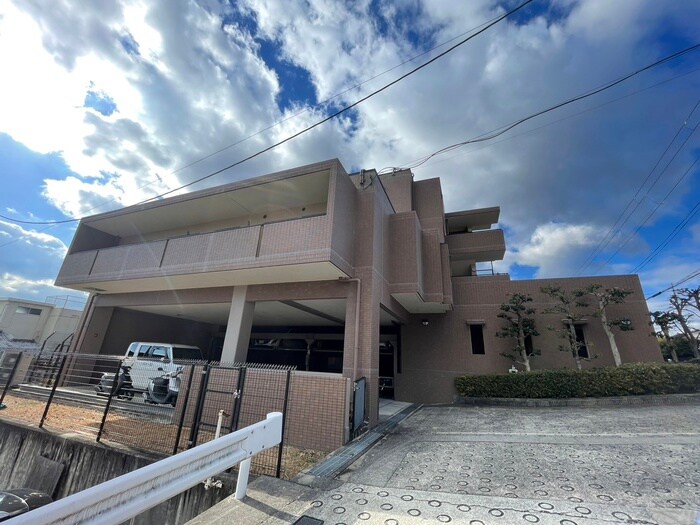 クリスタルコ－ト清荒神の物件外観写真