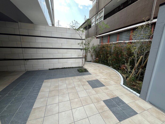 トリニティ茨木の物件外観写真