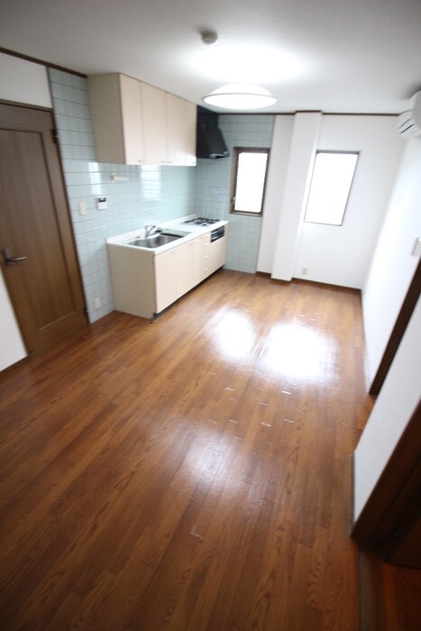 エバーグリーンハイツ2の物件内観写真