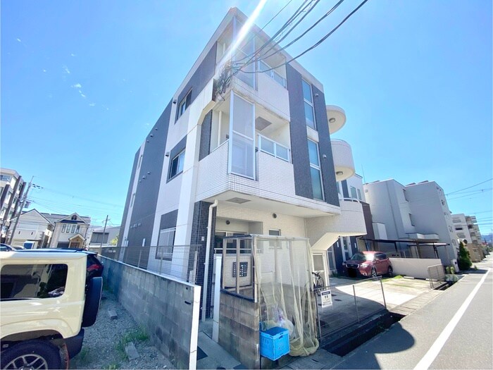 ディアコ－ト西宮北口の物件外観写真