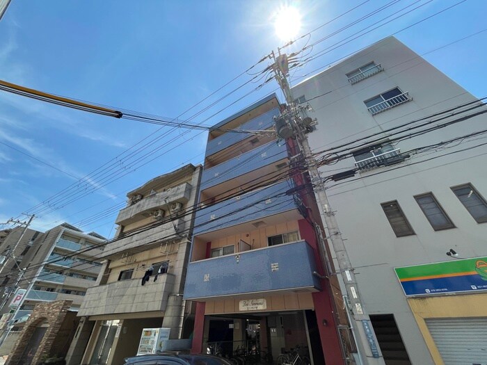 ディ－シモンズ神戸の物件外観写真