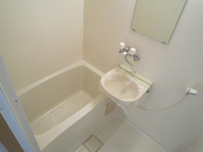 ディ－シモンズ神戸の物件内観写真