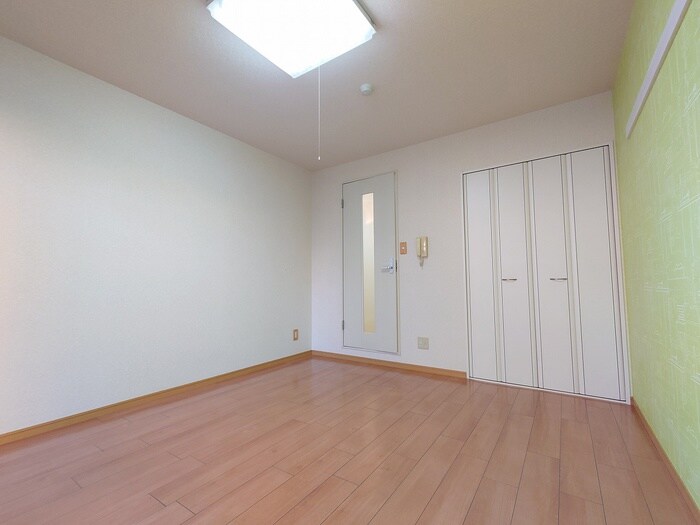 ディ－シモンズ神戸の物件内観写真