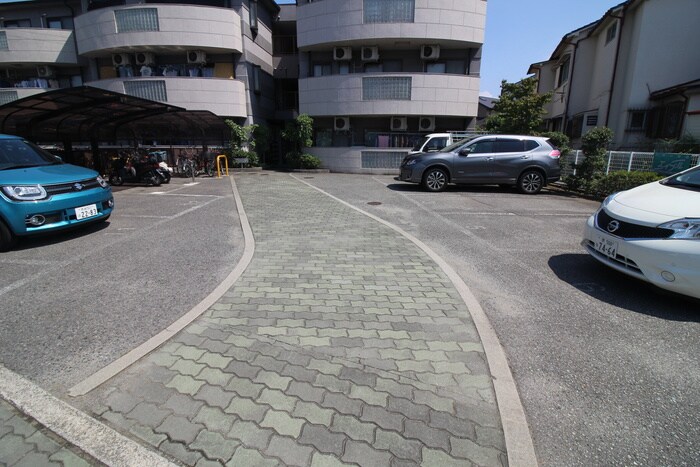 ツイン西尾Bの物件外観写真