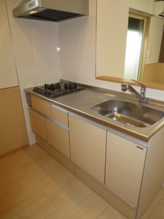 ﾃﾞｭﾗ・ｶ-ｻ　ｺﾝﾌｫﾙﾀ-ﾌﾞﾙⅡの物件内観写真