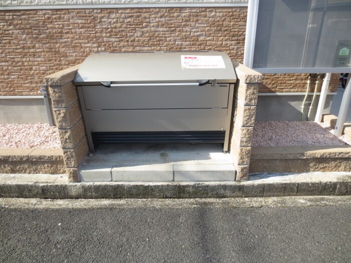 ﾃﾞｭﾗ・ｶ-ｻ　ｺﾝﾌｫﾙﾀ-ﾌﾞﾙⅡの物件外観写真