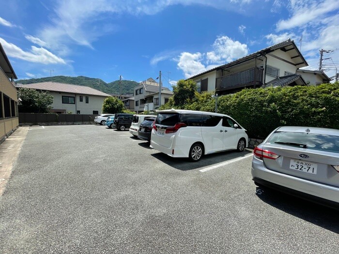 ル・トレゾアの物件外観写真