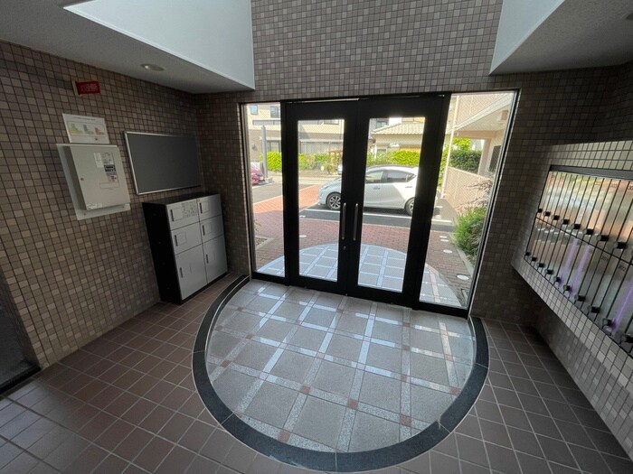 ハイタウン 御殿山東の物件外観写真