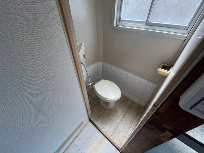 明美ﾏﾝｼｮﾝの物件内観写真