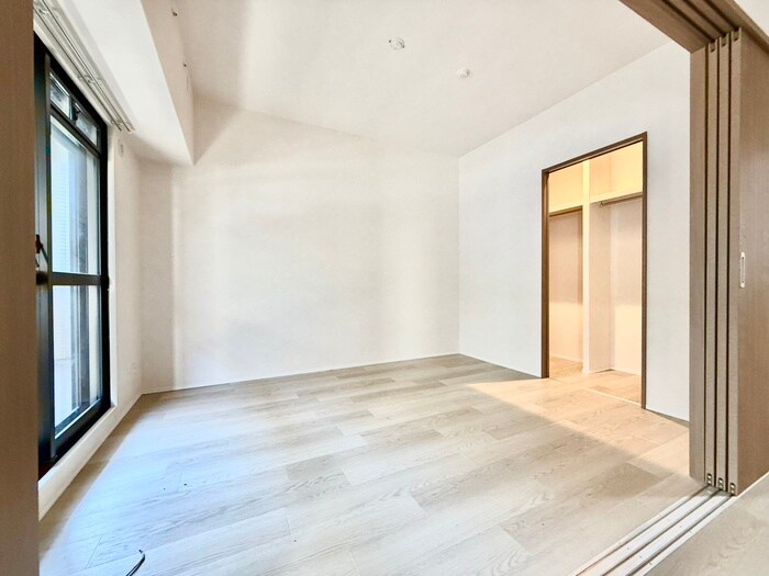 レジディア西天満の物件内観写真