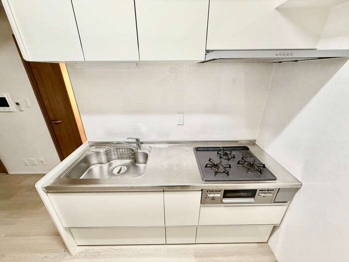 レジディア西天満の物件内観写真