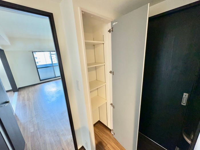 レジディア西天満の物件内観写真