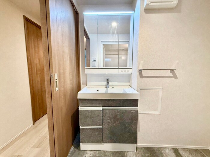 レジディア西天満の物件内観写真