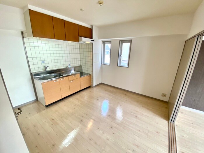 シェーヌパレの物件内観写真