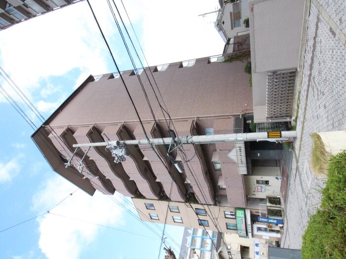 エルマ－ノヒル枚方の物件外観写真