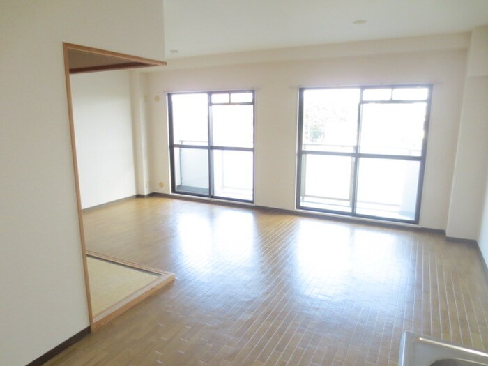 ラヴィール若宮の物件内観写真