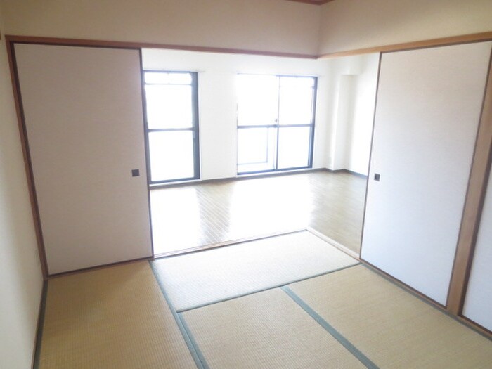 ラヴィール若宮の物件内観写真