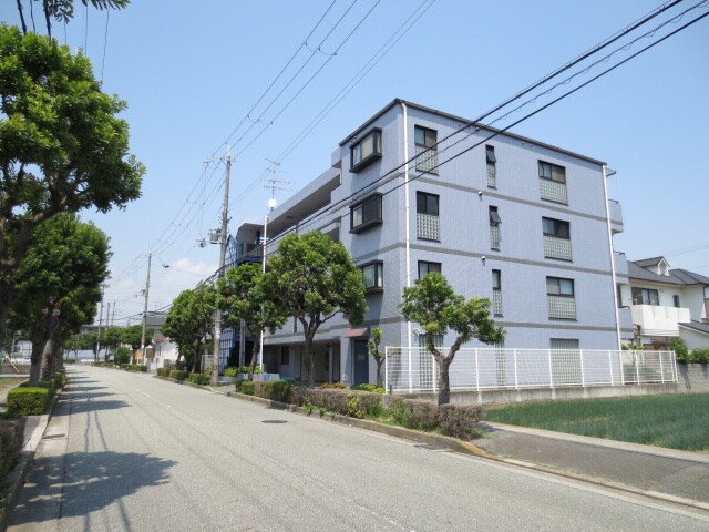 ラヴィール若宮の物件外観写真