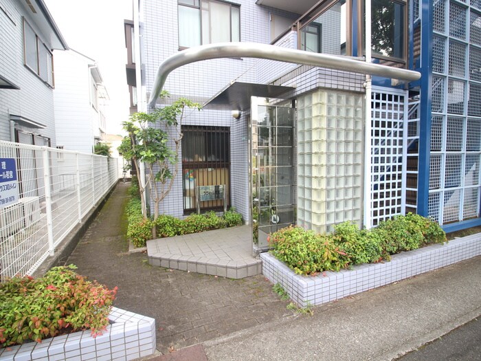 ラヴィール若宮の物件外観写真