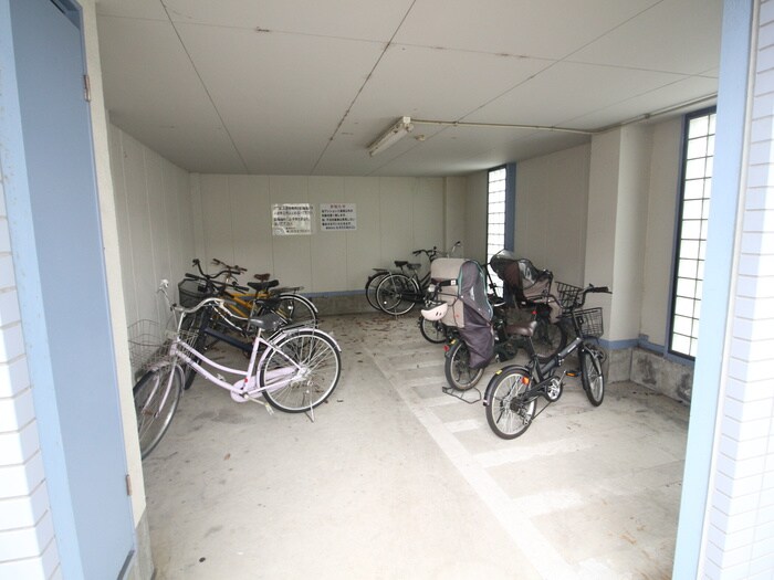 ラヴィール若宮の物件外観写真