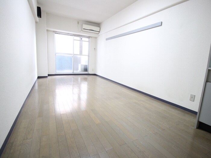 アンバサダの物件内観写真