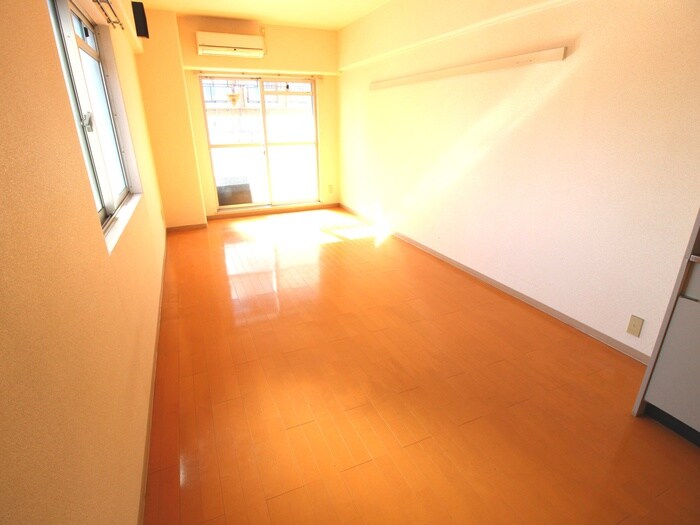 アンバサダの物件内観写真