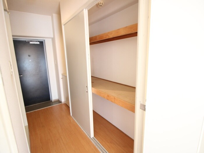 アンバサダの物件内観写真