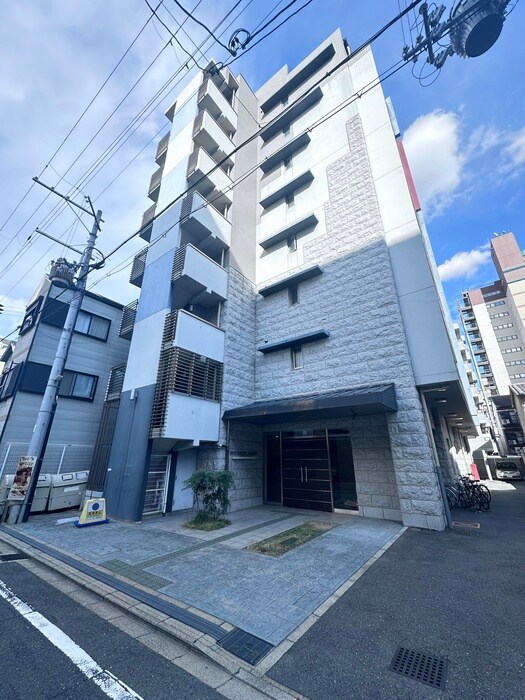 ＦＩＲＳＴ　ＣＯＵＲＴ五条新町の物件外観写真